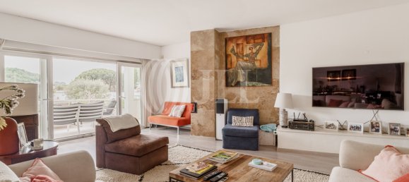 5 bedrooms Villa in Cascais, Portugal No. 131826 3