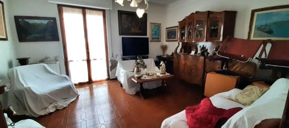 5 rooms Apartment in Laterina Pergine Valdarno, Italy No. 238071 9