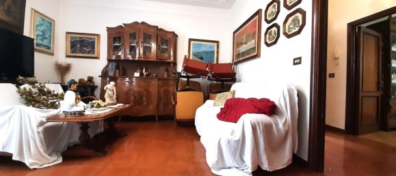 5 rooms Apartment in Laterina Pergine Valdarno, Italy No. 238071 10