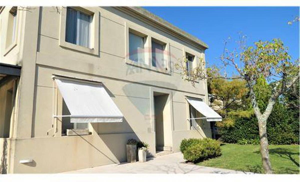 Casa T3 em Tigre, Argentina N.º 1990