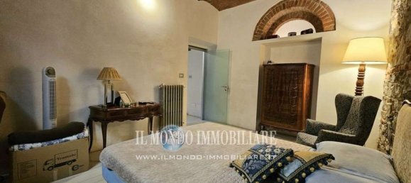 3 bedrooms Apartment in Florence, Italy No. 362777 11