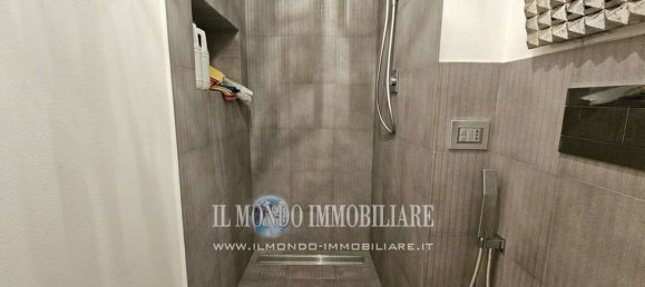 3 bedrooms Apartment in Florence, Italy No. 362777 14