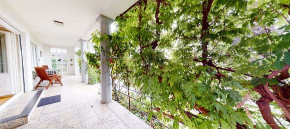 Вилла с 6 спальнями в Ludwigsburg, Германия № 11685 8