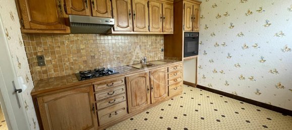 3 bedrooms House in Loir-et-Cher, France No. 70494 9