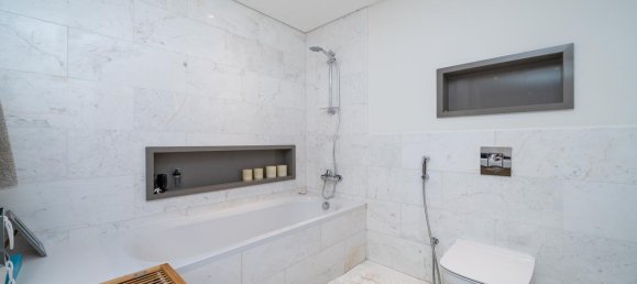 2 bedrooms Apartment in Downtown Dubai (Downtown Burj Dubai), UAE No. 100765 16