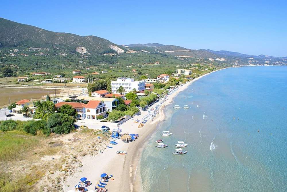 Townhouse for sale in Zakynthos, Ionian Islands, Peloponnese, Western Greece and the Ionian, Greece № 47196