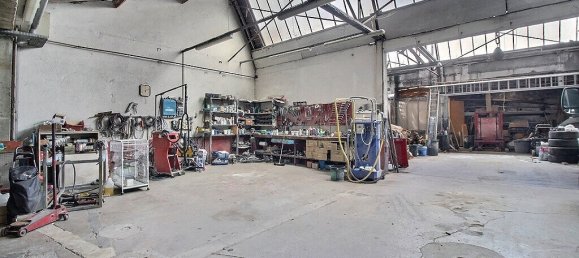 4 Schlafzimmer Gebäude in Tours, France, Nr. 89561 3