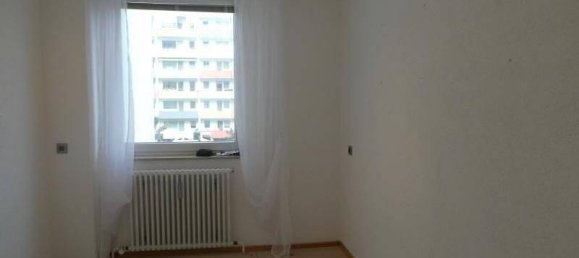 4 rooms Apartment in Augsburg, Germany No. 4764 17