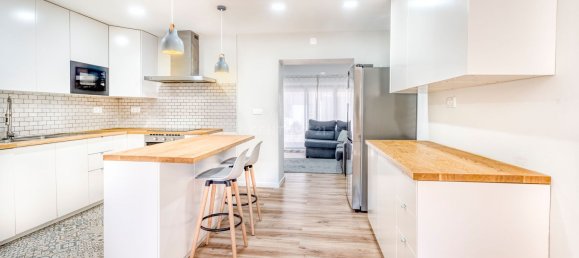 2 bedrooms House in Lisbon, Portugal No. 125377 2