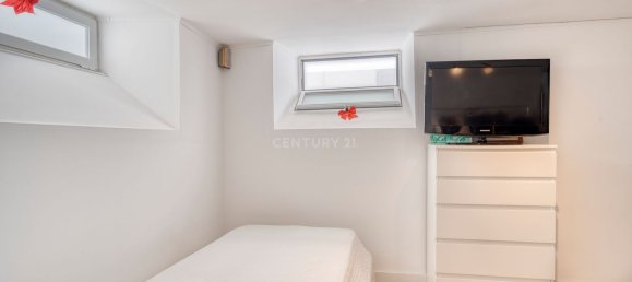 2 bedrooms House in Lisbon, Portugal No. 125377 20