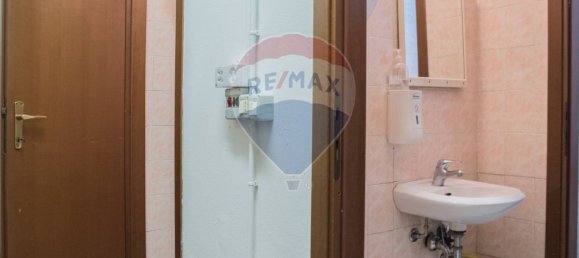 1 room Commercial property in San Donato Milanese, Italy No. 88063 16