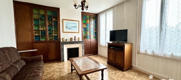 Casa de 3 dormitorios en Verneuil-en-Halatte, France No. 156170 6