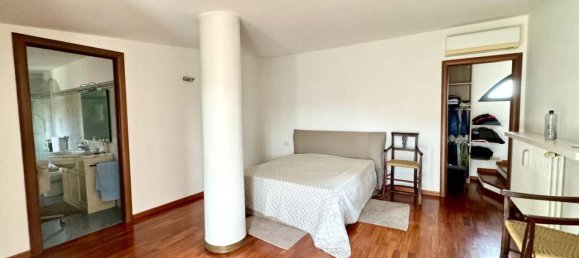 Penthouse de 3 divisões em Parma, Italy N.º 23850 14