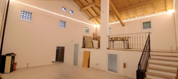 4 bedrooms Villa in Novellara, Italy No. 332188 16