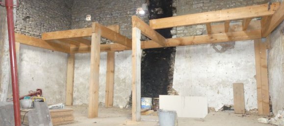 2 Schlafzimmer Haus in Richelieu, France, Nr. 84993 19