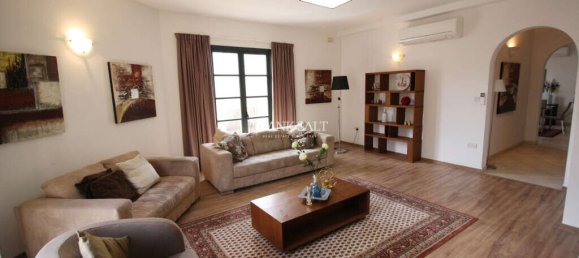 4 bedrooms Apartment in Sliema, Malta No. 9487 2