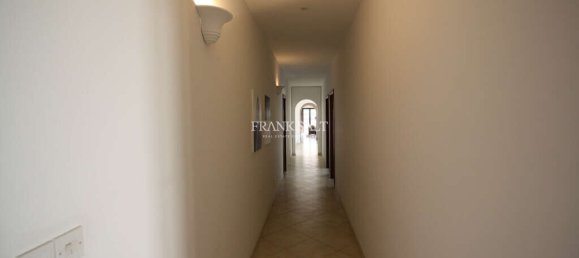 4 bedrooms Apartment in Sliema, Malta No. 9487 17