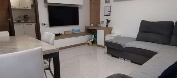 2 bedrooms Apartment in Malnate, Italy No. 359556 7