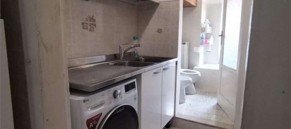 2 bedrooms Apartment in Malnate, Italy No. 359556 9