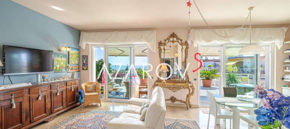 4 Schlafzimmer Penthouse in Sanremo, Italy, Nr. 105335 5