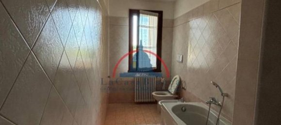 3-salle Appartement à Covo, Italy No. 37281 12