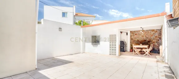 2 bedrooms Villa in Lisbon, Portugal No. 125379 9