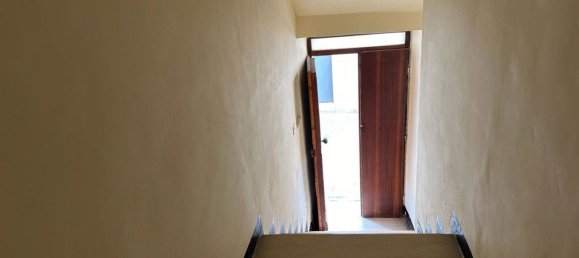 4 rooms House in Roccamorice, Italy No. 123153 11