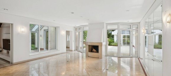 7 rooms Villa in Lower Saxony, Germany No. 244427 2