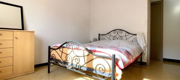 3 bedrooms House in Saint-Laurent-de-la-Salanque, France No. 310466 4