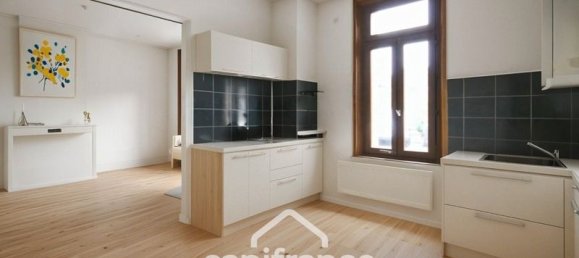 2 bedrooms House in Saint-Quentin, France No. 326174 7