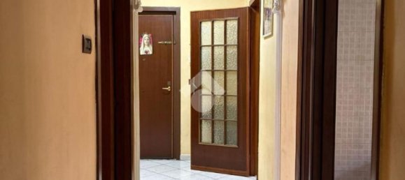 2 rooms Apartment in Naples, Italy No. 261121 3