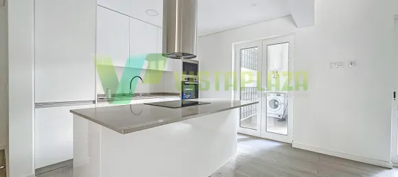 3 bedrooms Apartment in Portimao, Portugal No. 39315 4