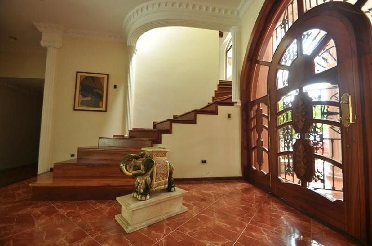 Casa de 4 dormitorios en Valle del Cauca, Colombia No. 5012