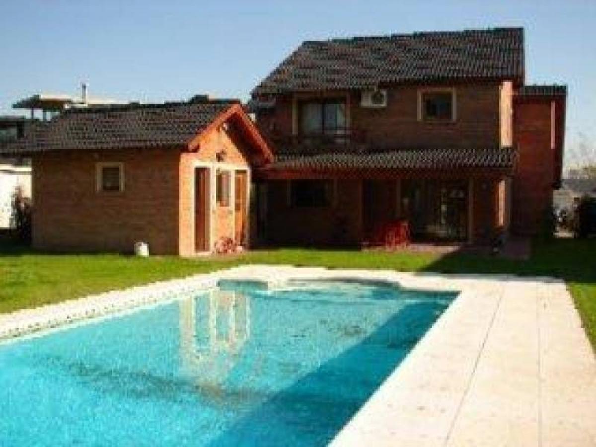 4 Schlafzimmer Haus in Pilar, Argentina, Nr. 19543