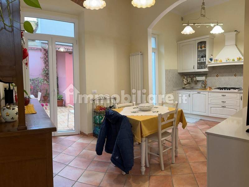 Casa de 3 dormitorios en Viareggio, Italy No. 214308