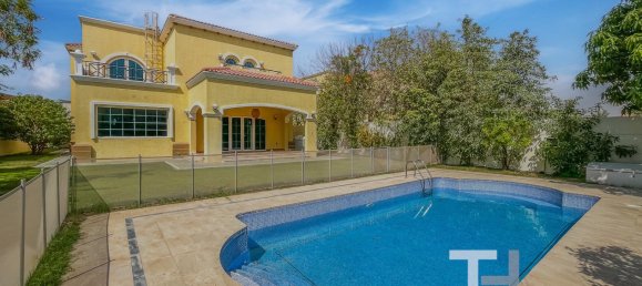 Villa de 4 dormitorios en Jumeirah Park, UAE No. 28686 2