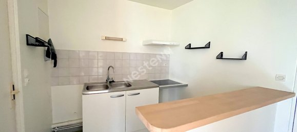 Studio in Meru, France, Nr. 66810 2