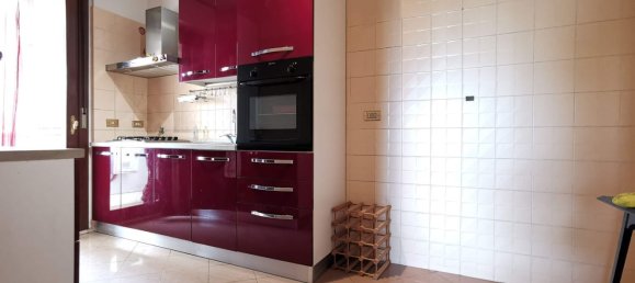 5 bedrooms Apartment in Rome, Italy No. 377768 3