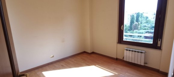 5 bedrooms Apartment in Rome, Italy No. 377768 6