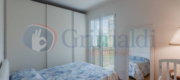 2 bedrooms Apartment in Milan, Italy No. 260722 15