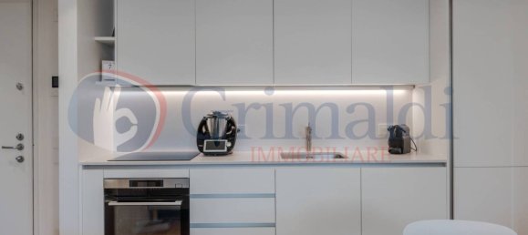 2 bedrooms Apartment in Milan, Italy No. 260722 11