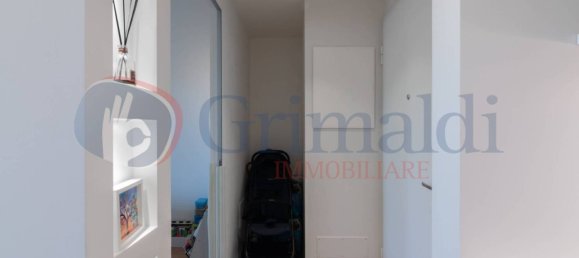 2 bedrooms Apartment in Milan, Italy No. 260722 20