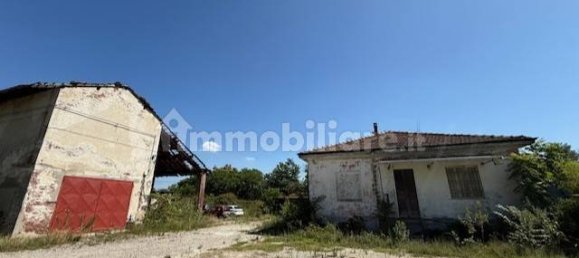 4 bedrooms House in Trecate, Italy No. 289885 12