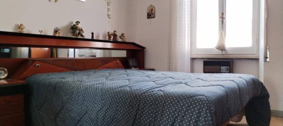 2 rooms Apartment in Mentana, Italy No. 36808 10