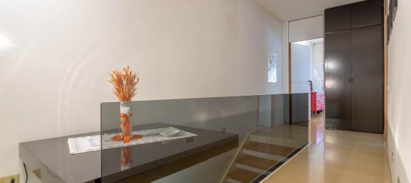 7 rooms House in Calenzano, Italy No. 36121 30