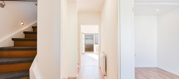 4 rooms Townhouse in Stuttgart, Germany No. 295603 7