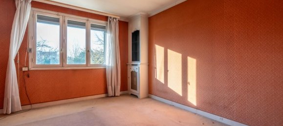 5 bedrooms House in Chennevieres-sur-Marne, France No. 175465 7