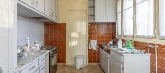 5 bedrooms House in Chennevieres-sur-Marne, France No. 175465 8