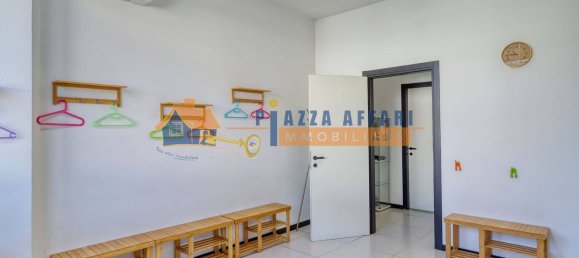 Propriété commerciale à Castiglione Olona, Italy 164m² No. 264493 23