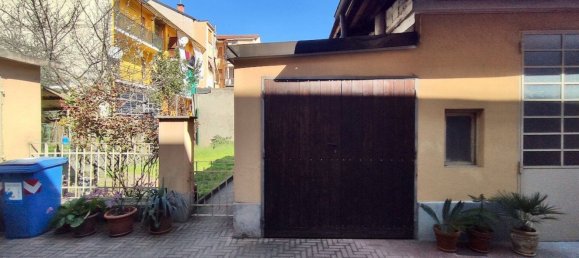 Apartamento de 4 habitaciónes en Moncalieri, Italy No. 52191 24